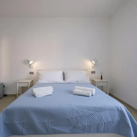 Taylor House - Your In Гостьовий будинок